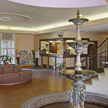 University Inn Gainesville Eksteriør billede