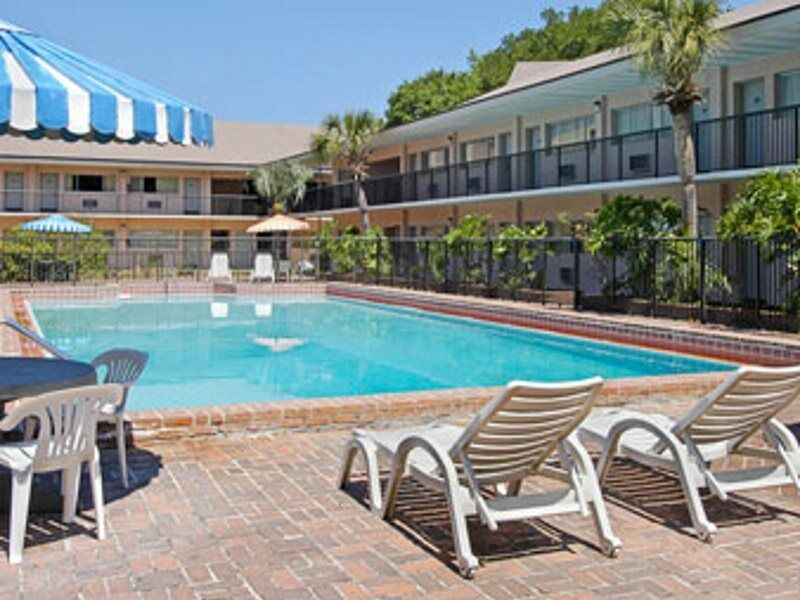 University Inn Gainesville Eksteriør billede
